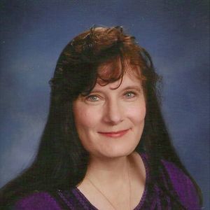 Meet your Posher, Yvette